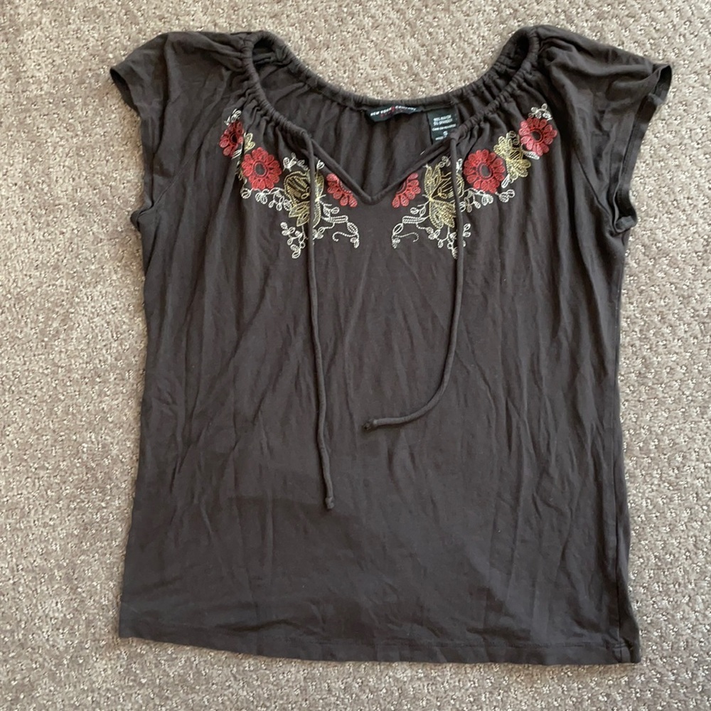 New York and Company Short Sleeve